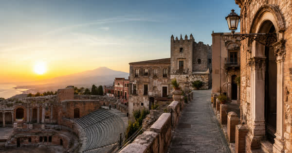 Taormina: Un Viaggio nella Storia