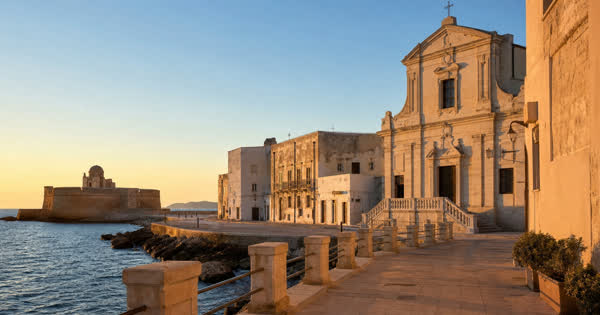 Trapani: Un Viaggio nella Storia