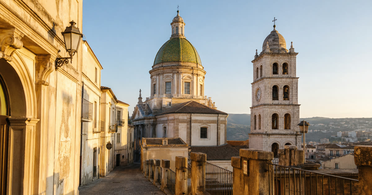 Catanzaro: cuore antico tra chiese e storia